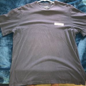 VV Tee